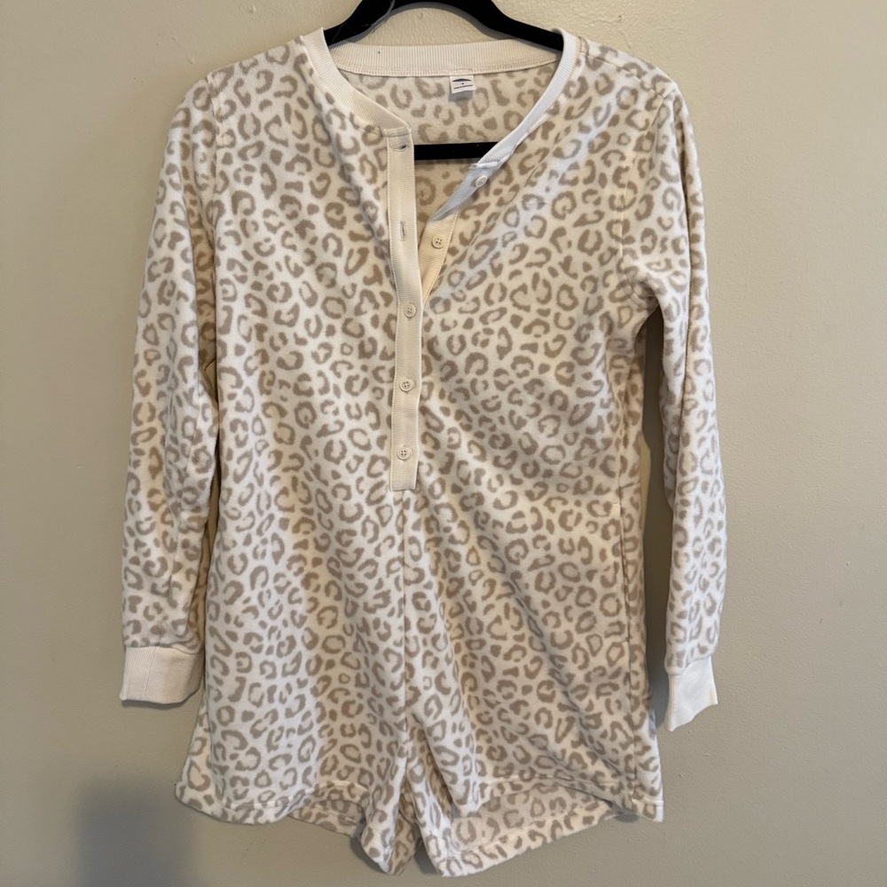 Old Navy Cheetah Print Pajama Onesie